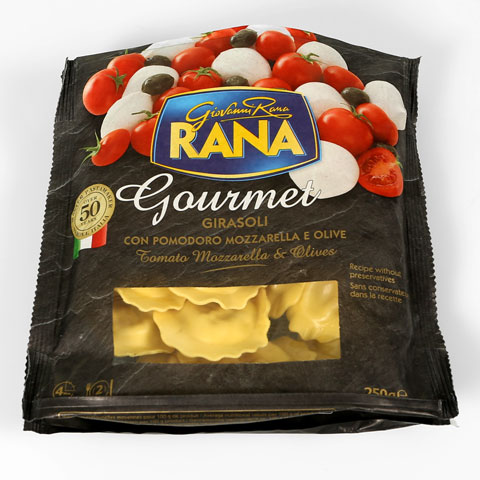 rana-tomato_mozzarella_olives